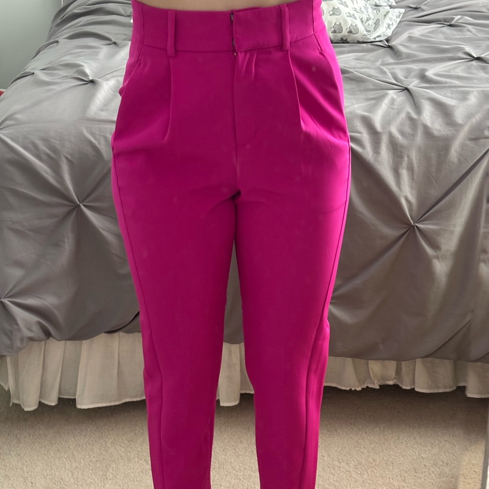 Express Women's Pink High-Rise Trousers